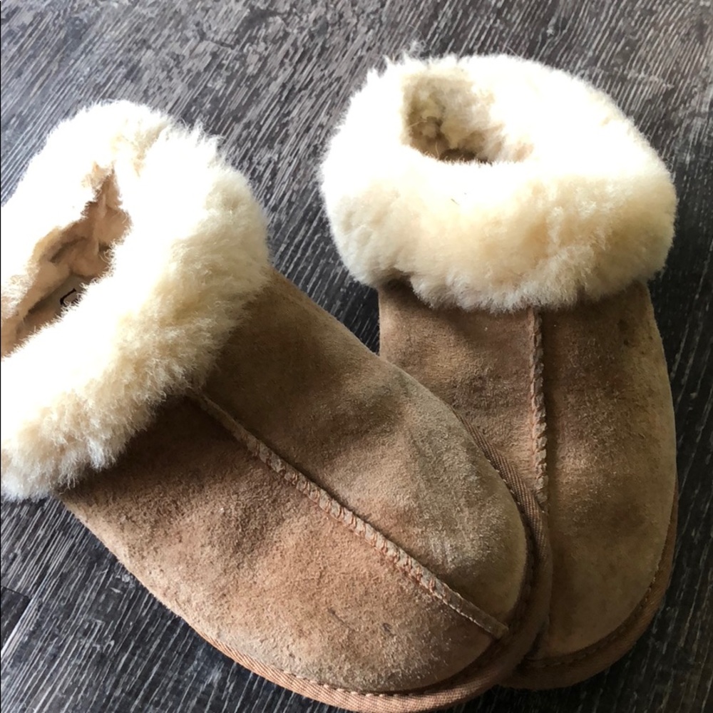 Ugg slippers
